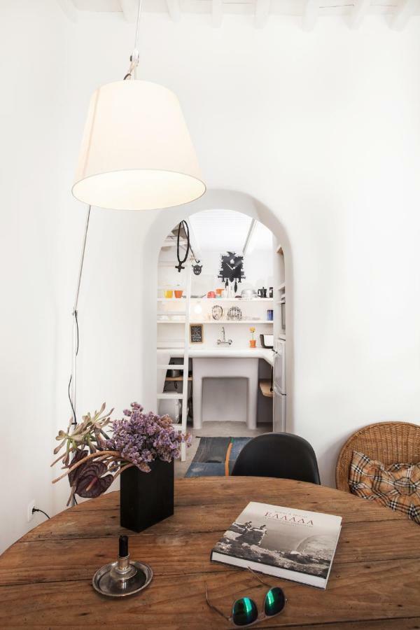 Eclectic & Artistic House In Mykonos Town Villa Exterior photo